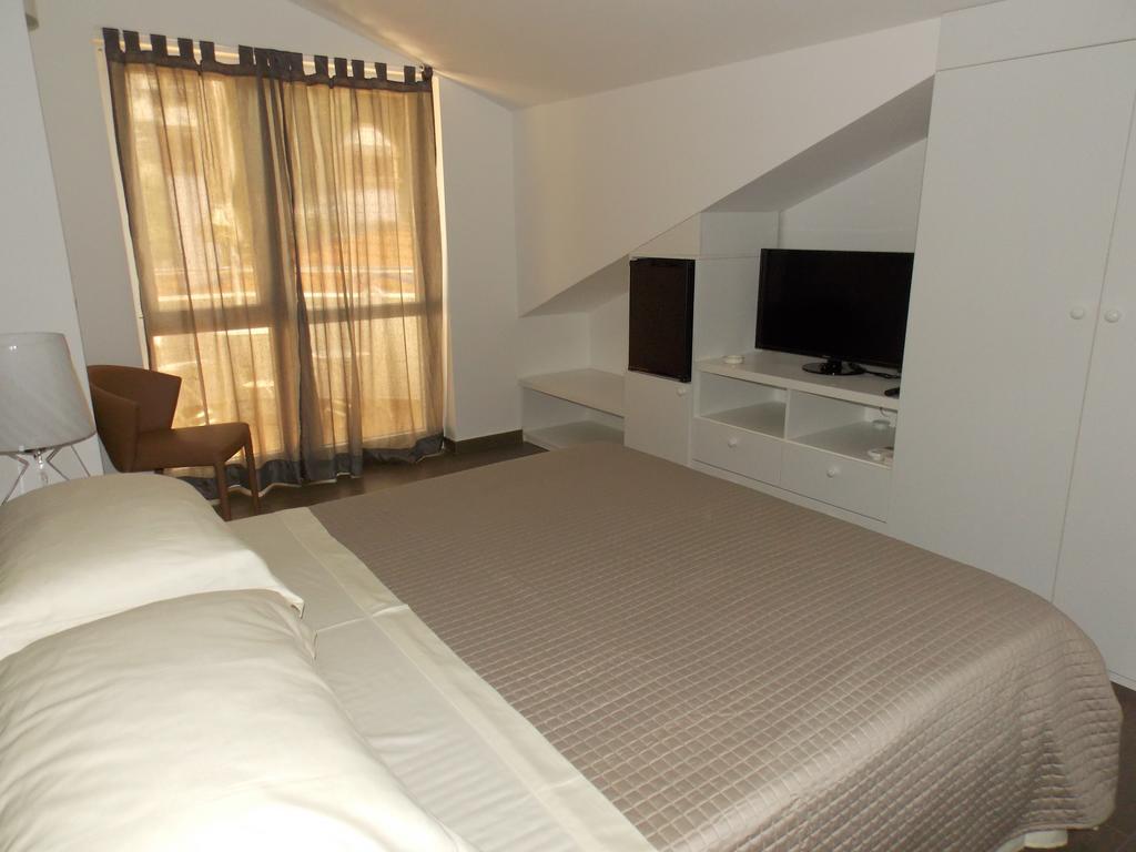 Corte Dei Merli Suite & Room Rovinj Luaran gambar
